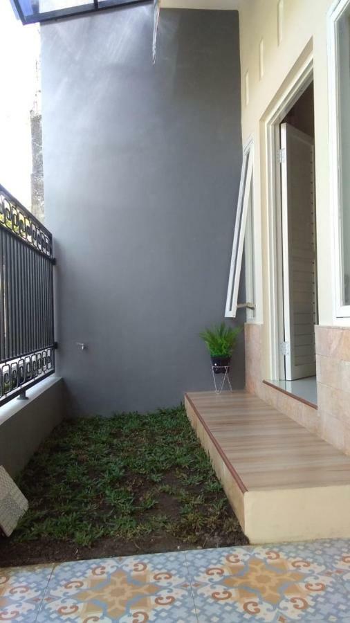 Homestay Wahyudi 1 Syariah Tlekung Exterior foto